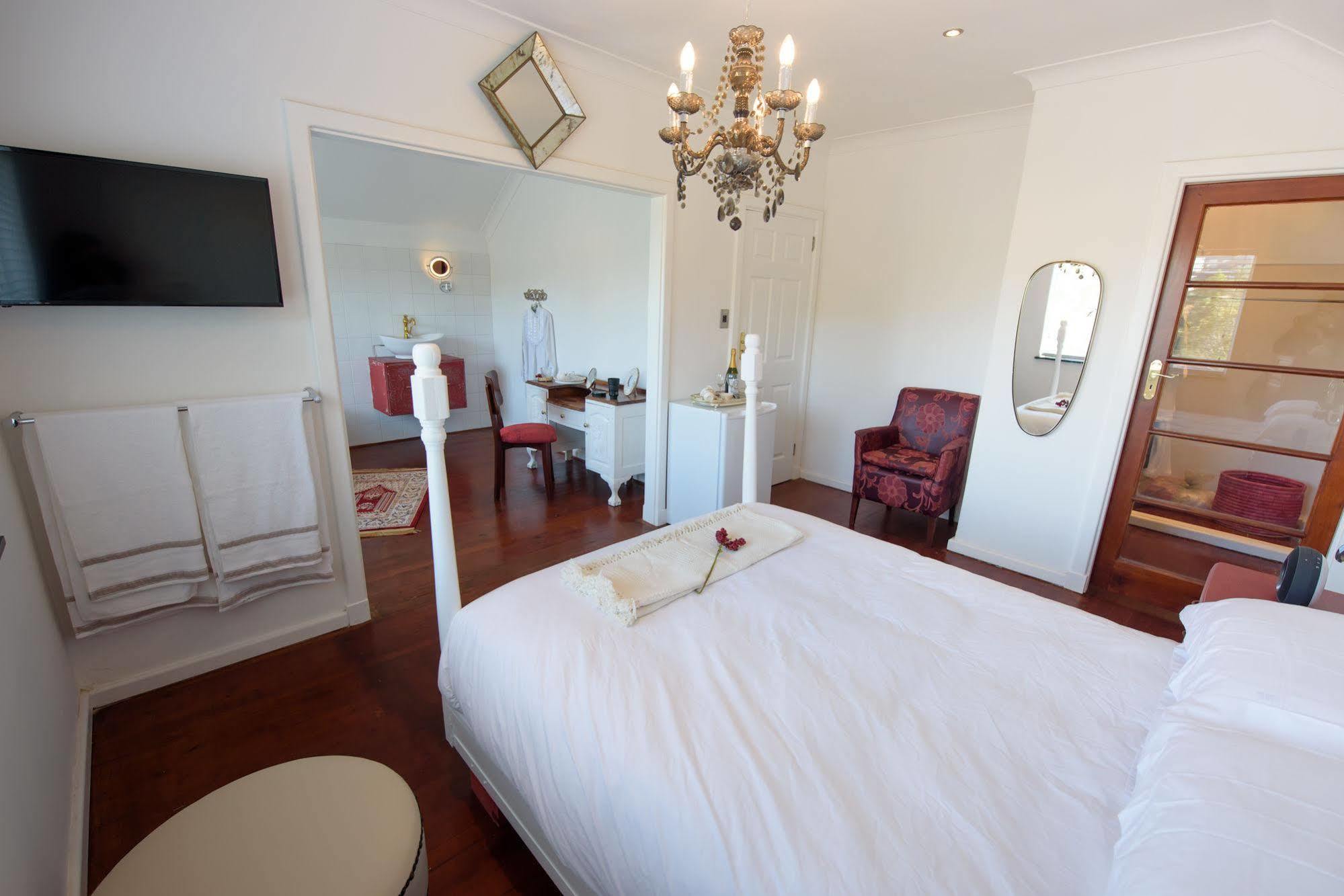 Milkwood Manor Knysna Hotel Buitenkant foto